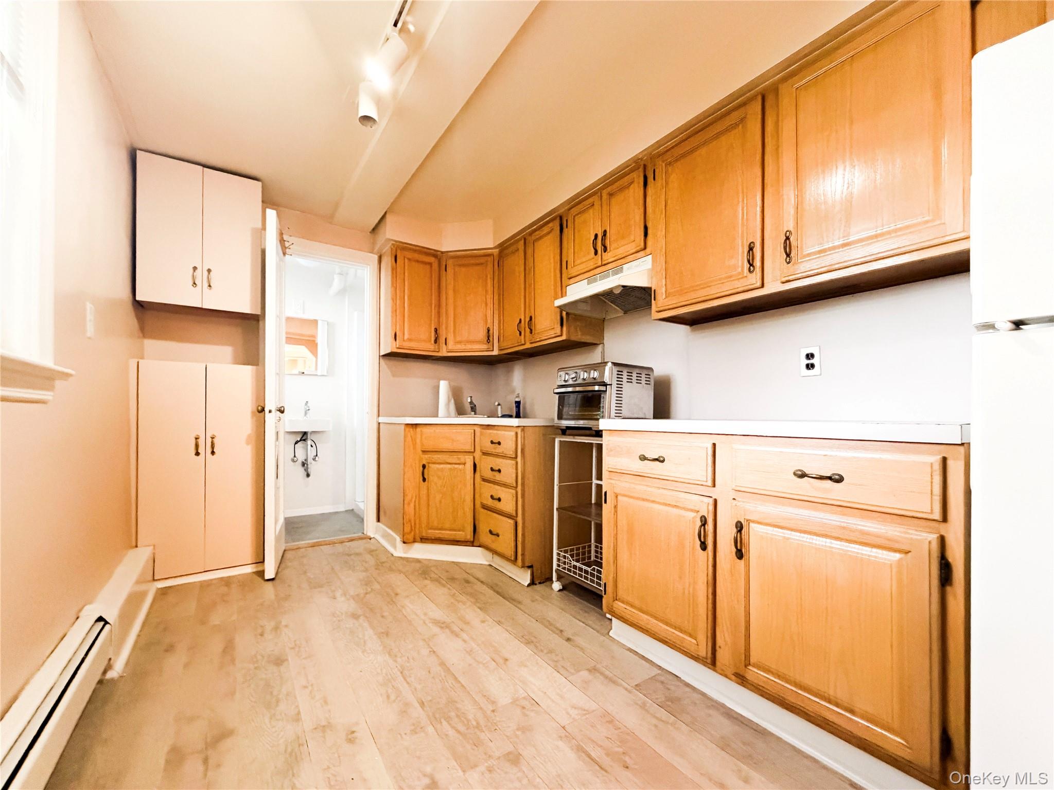 1941 Yates Avenue Property Photo 26
