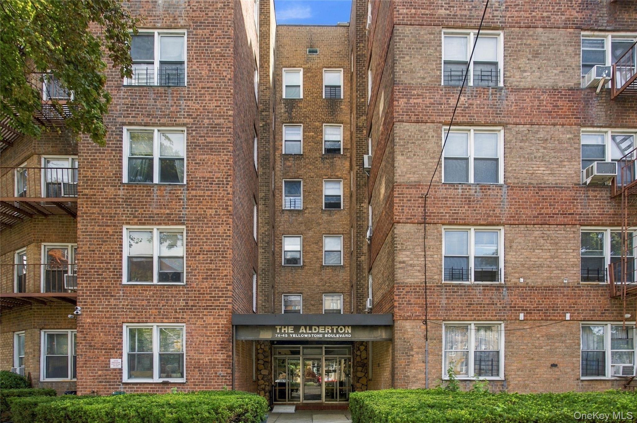 74-45 Yellowstone Boulevard 4G Property Photo 1