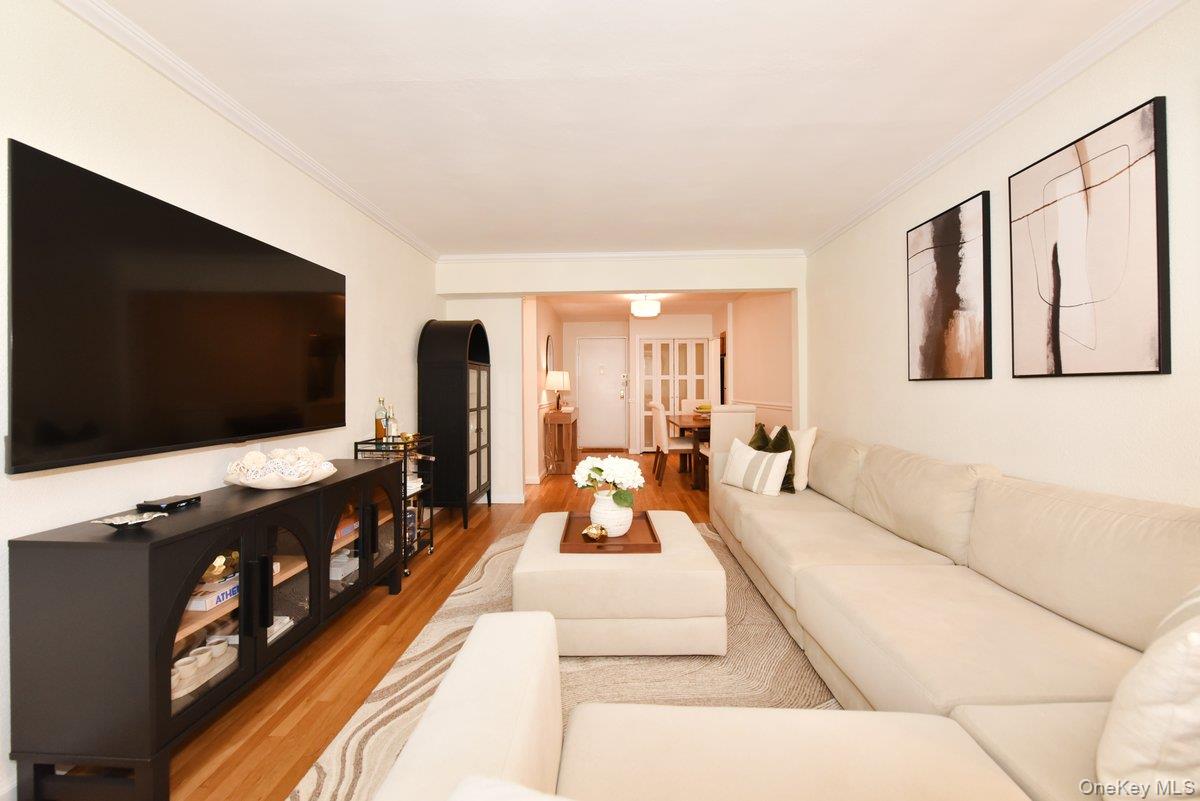 1 Birchwood Court 2o Property Photo 2