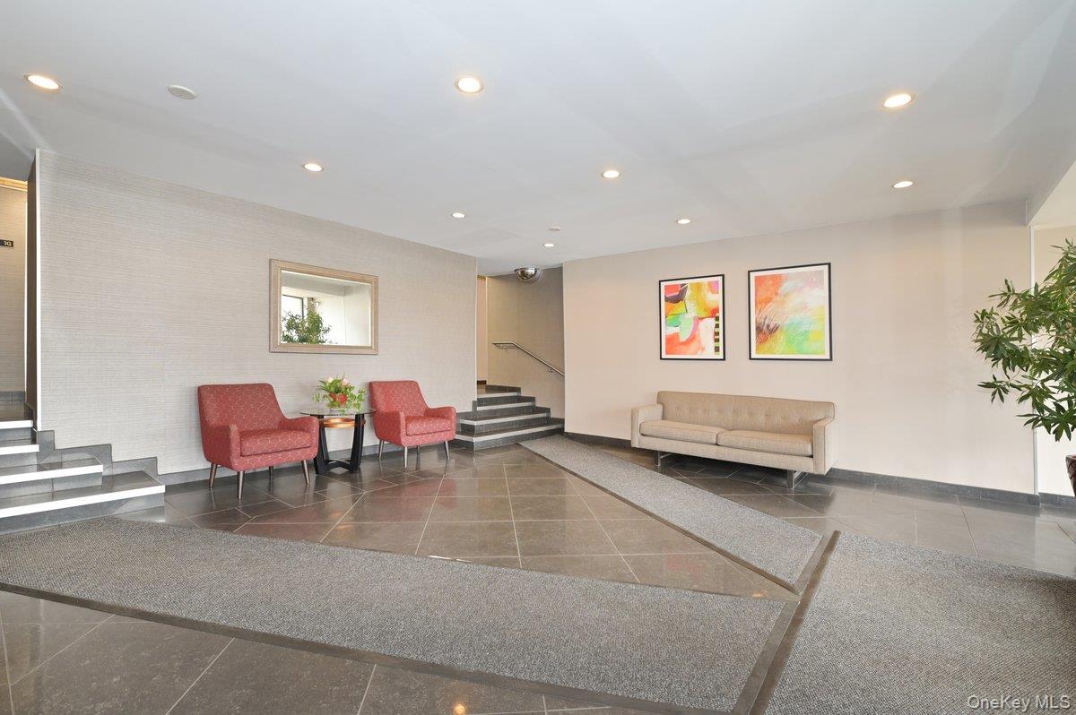 1 Birchwood Court 2o Property Photo 12