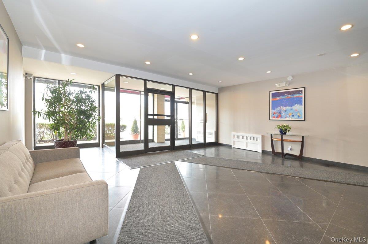 1 Birchwood Court 2o Property Photo 13