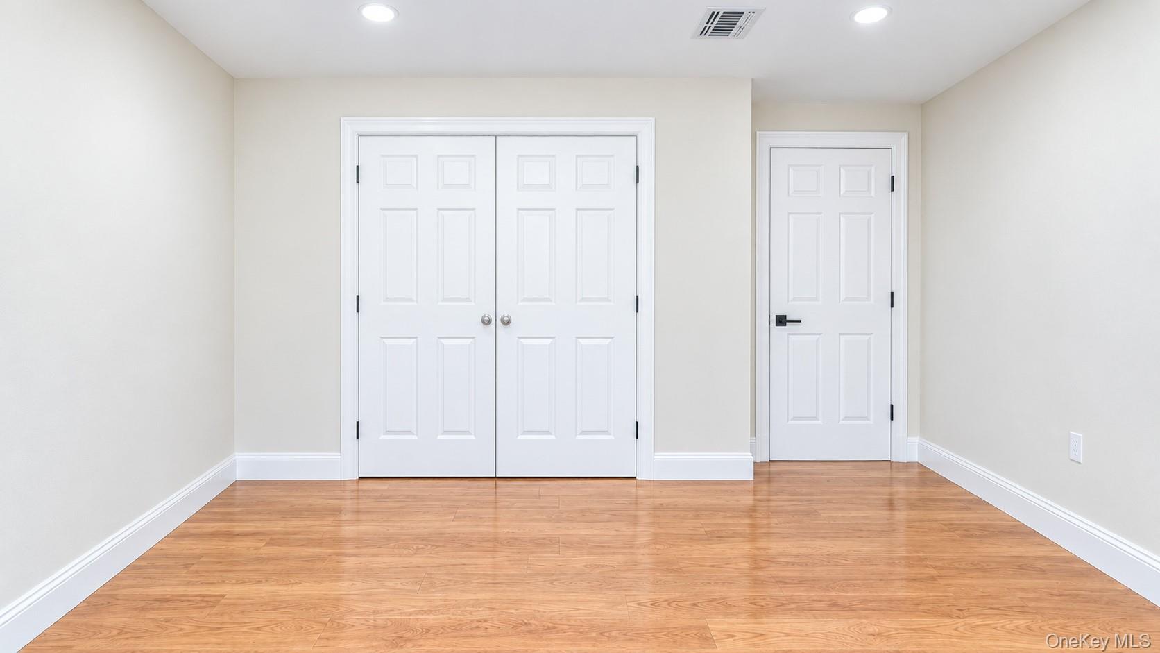 15 Coachman Lane Property Photo 11
