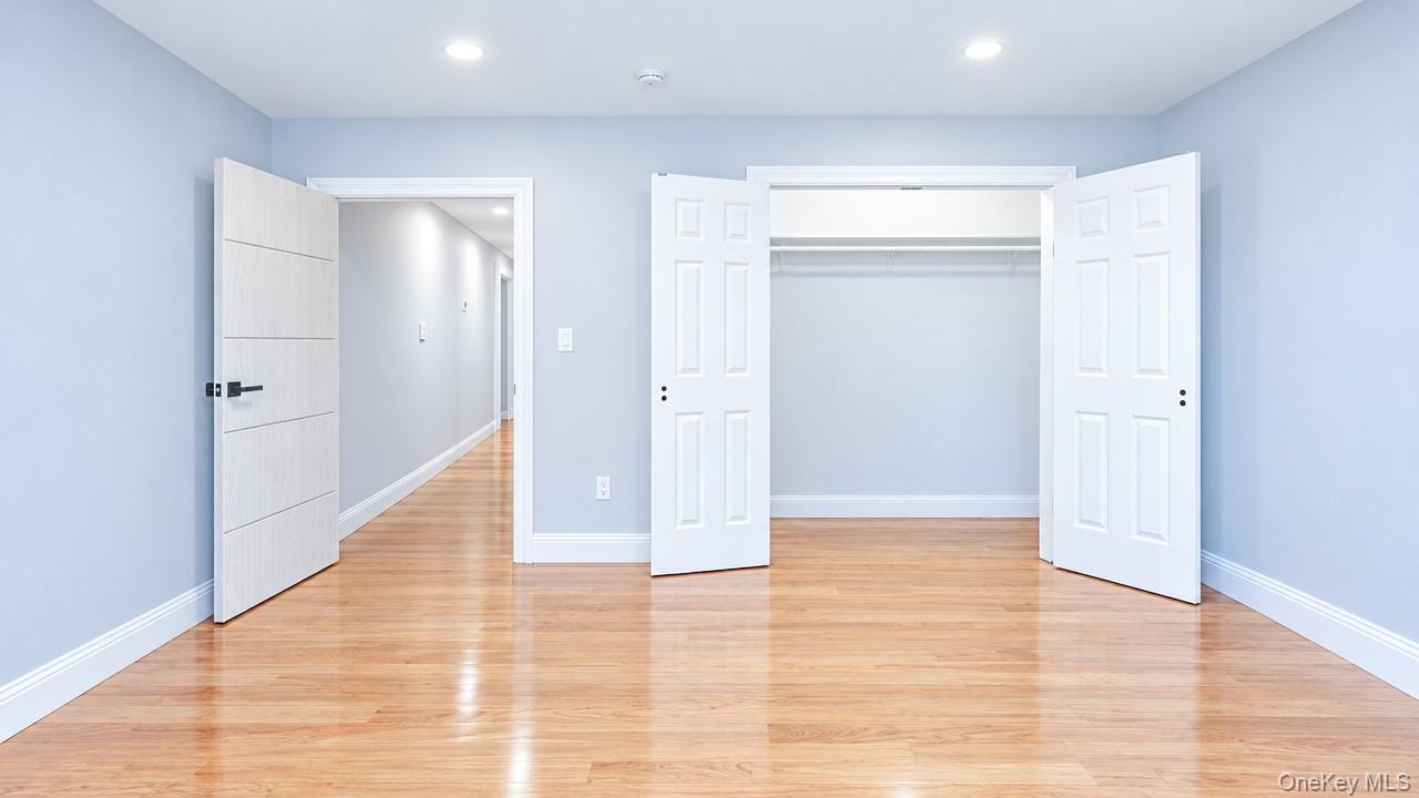 15 Coachman Lane Property Photo 18