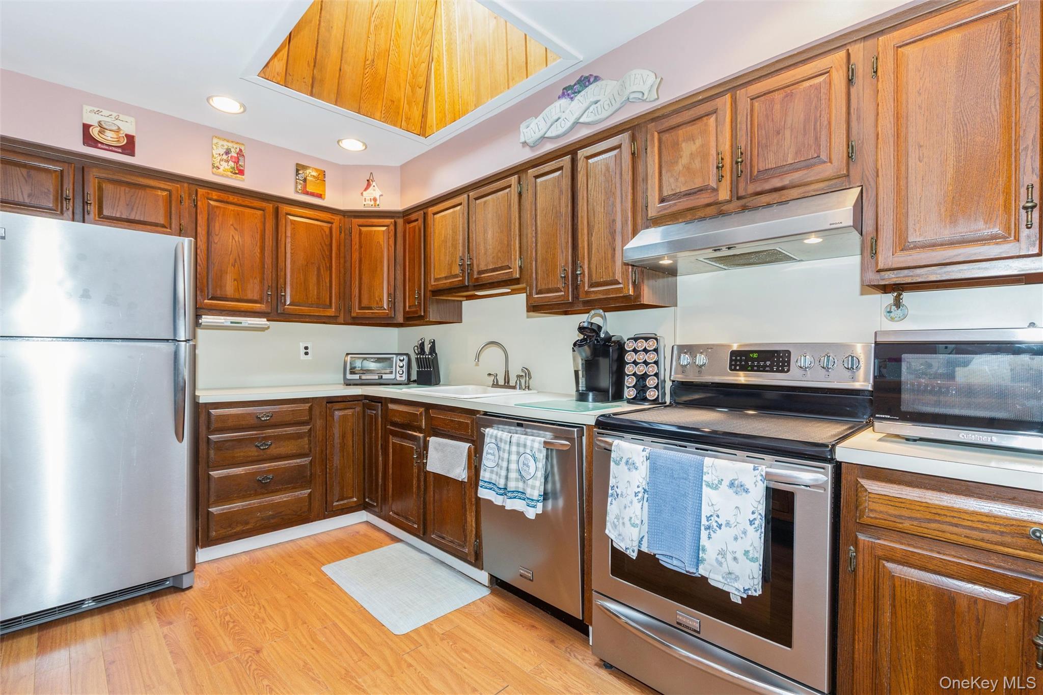 2769 Pond Road Property Photo 13