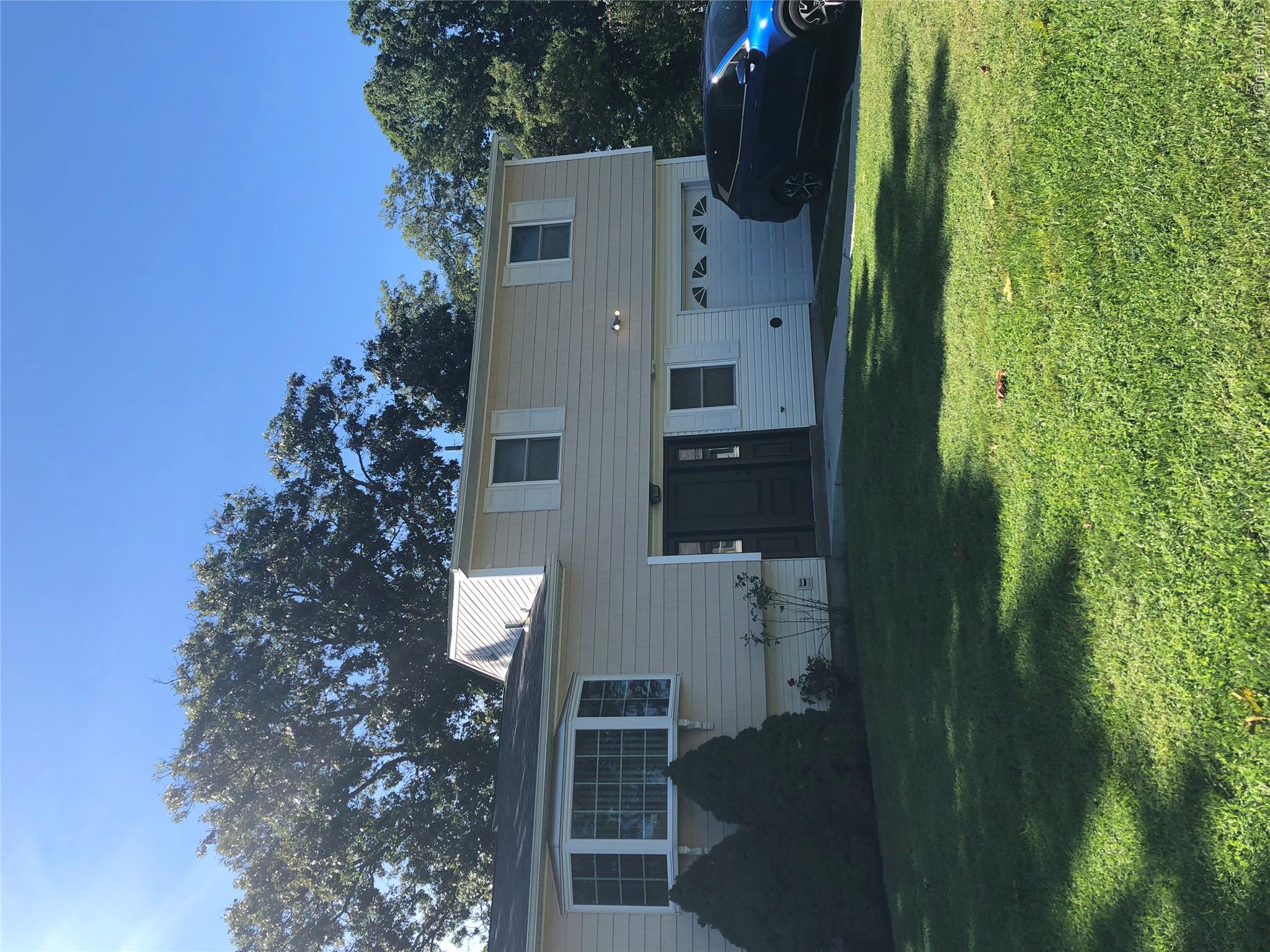 22 Starfire Drive Property Photo 3