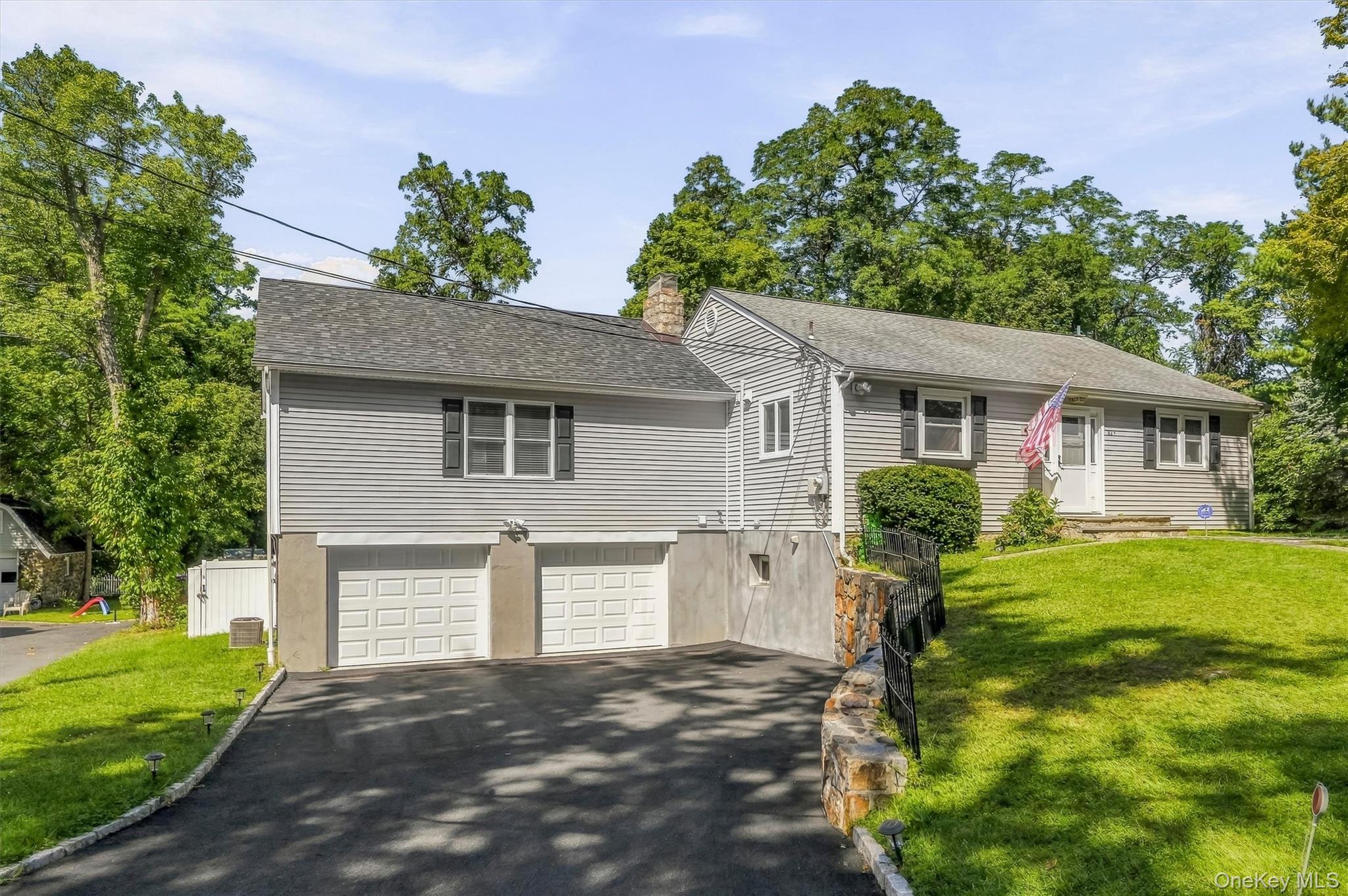 624 Mt View Road Property Photo 2