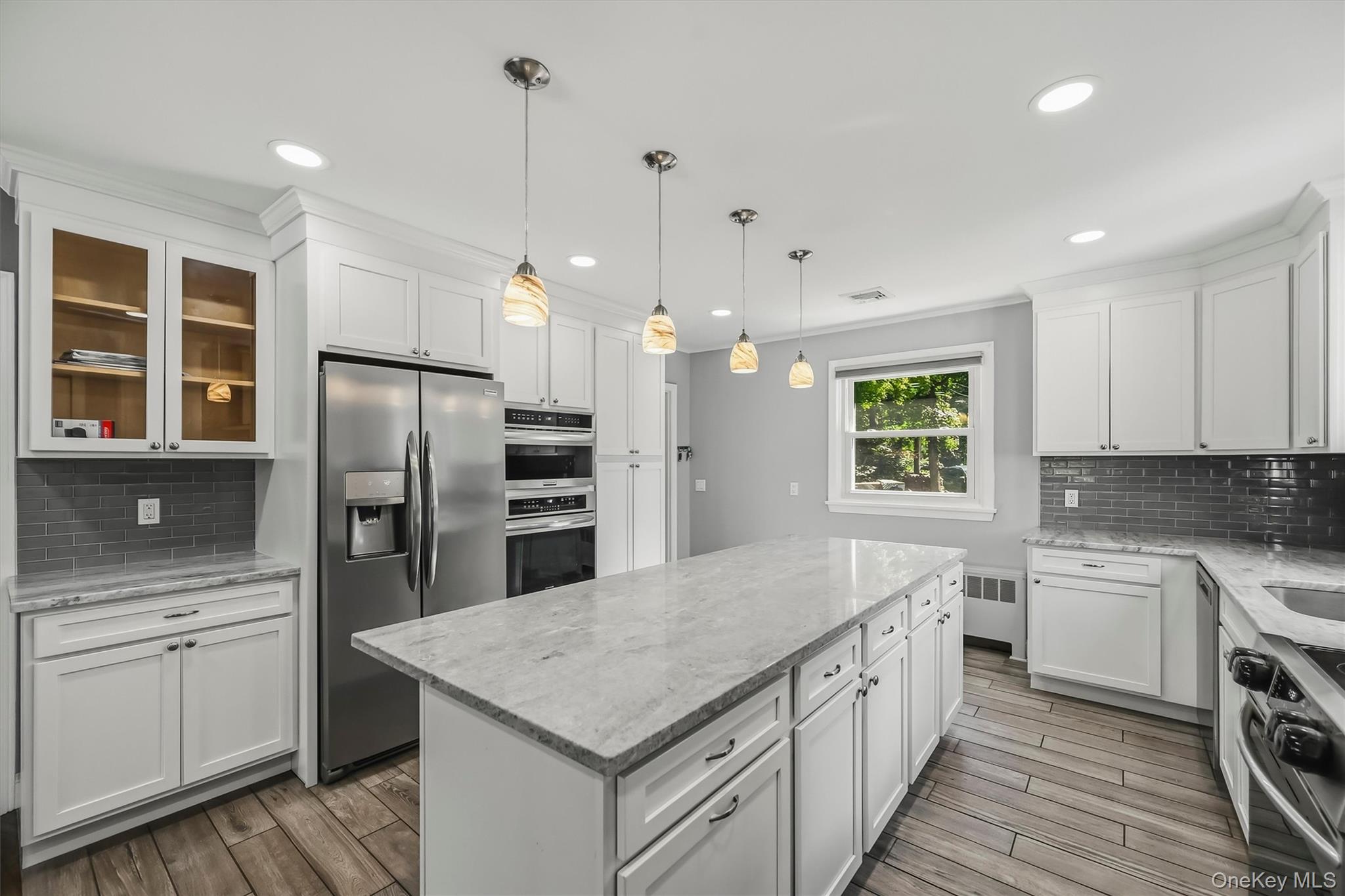 624 Mt View Road Property Photo 3