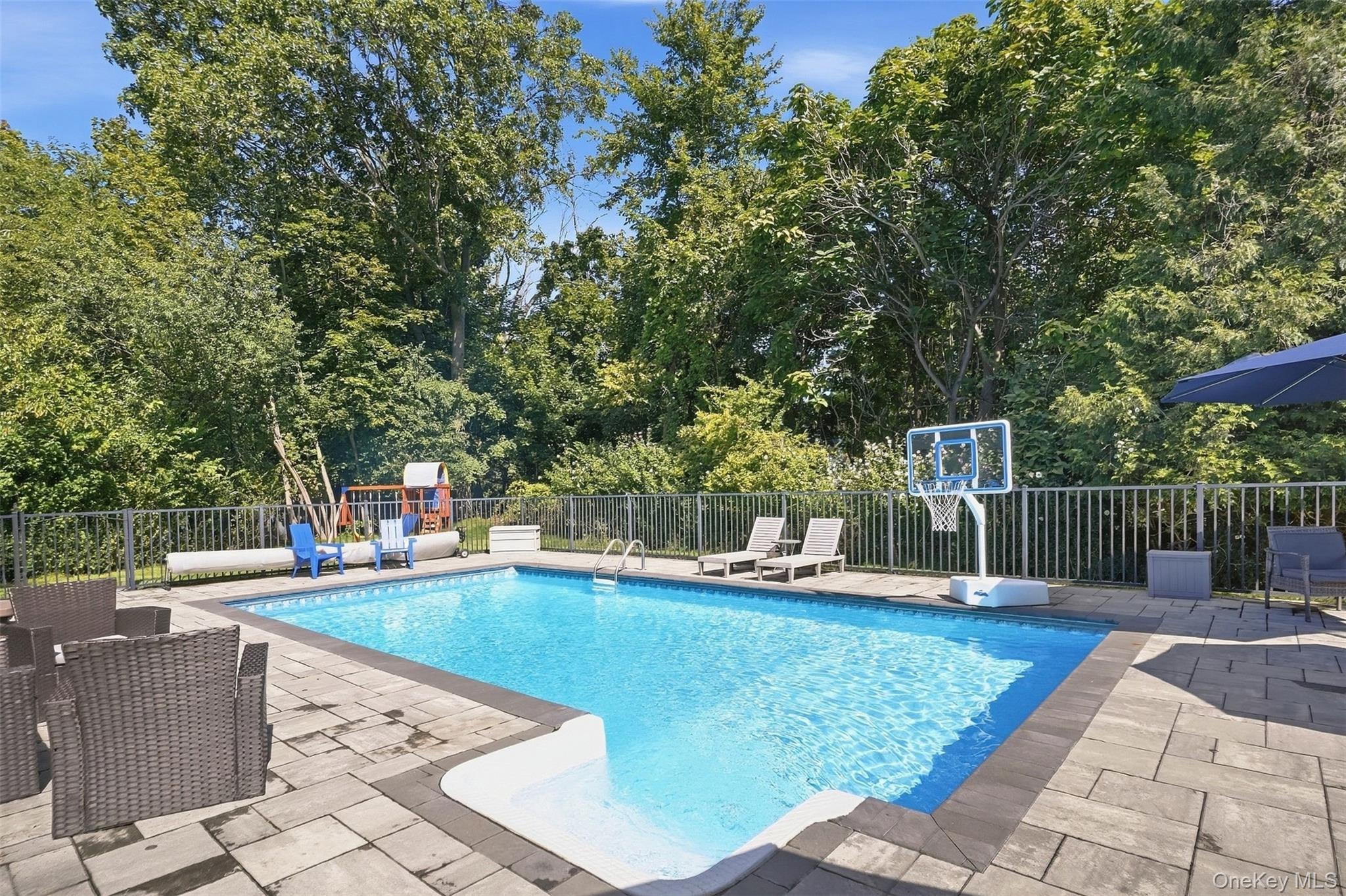 83 Harth Drive Property Photo 19