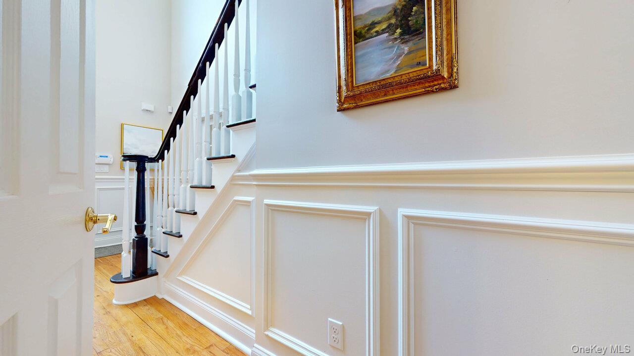9 Roselawn Road Property Photo 5