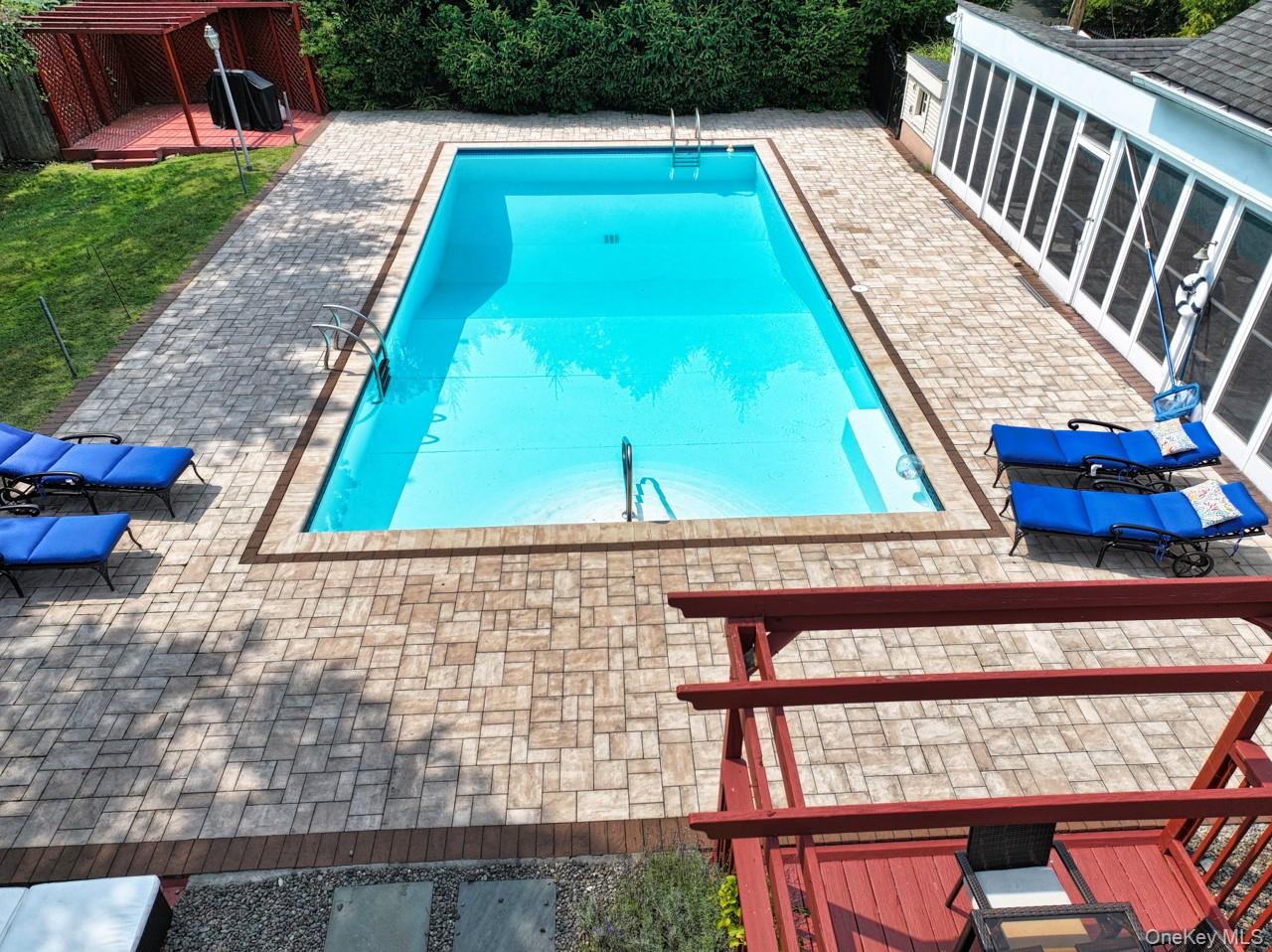 9 Roselawn Road Property Photo 9