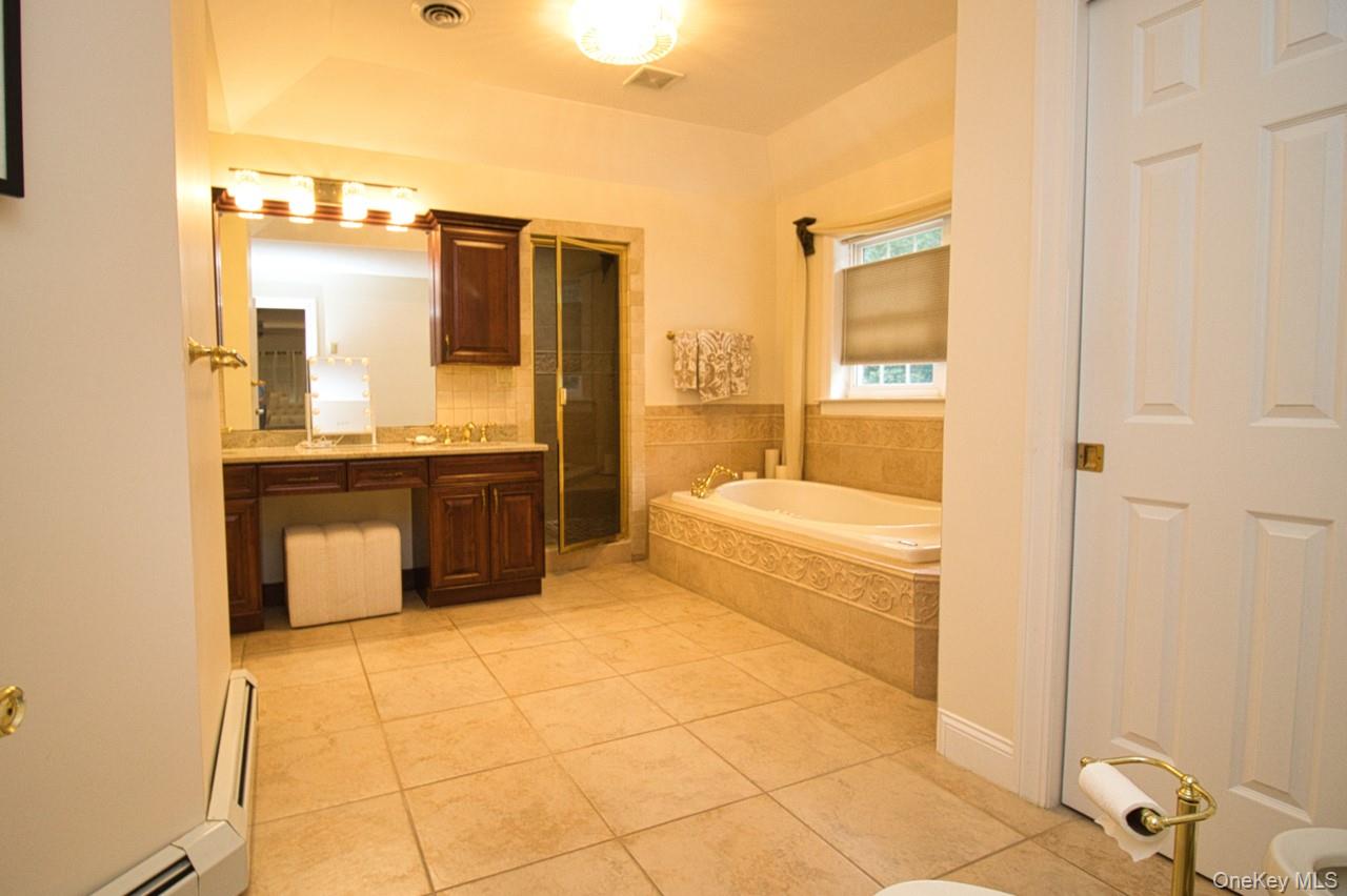 9 Roselawn Road Property Photo 24
