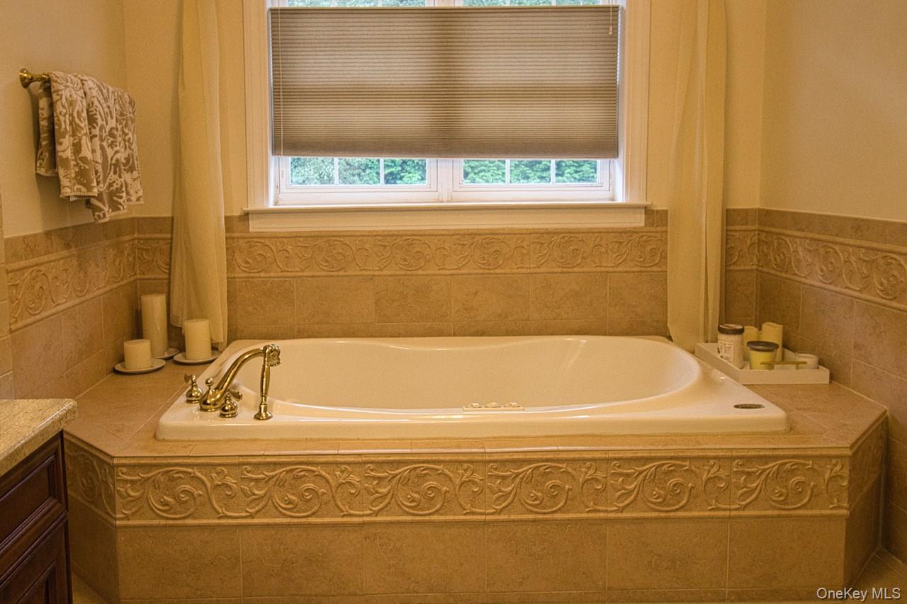 9 Roselawn Road Property Photo 25