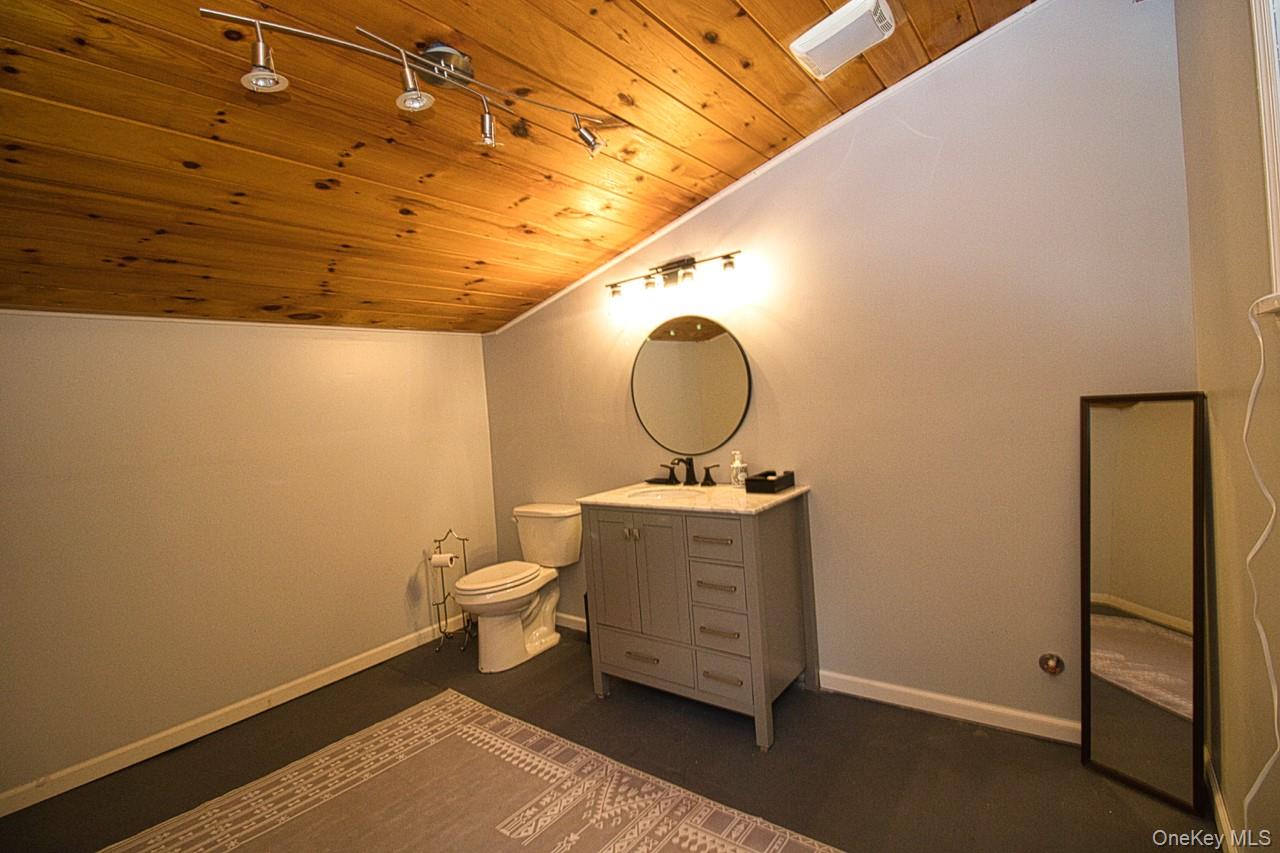 9 Roselawn Road Property Photo 33