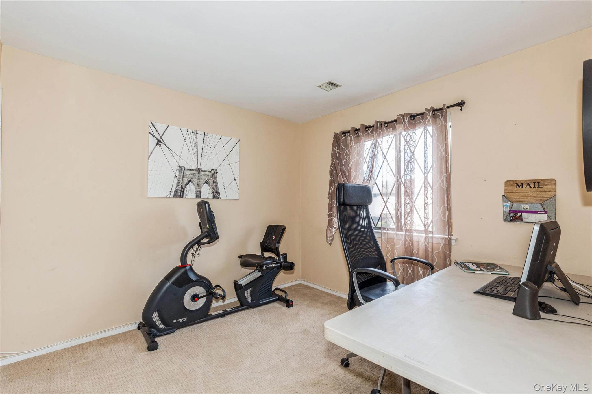 6 Cambridge Drive Property Photo 6