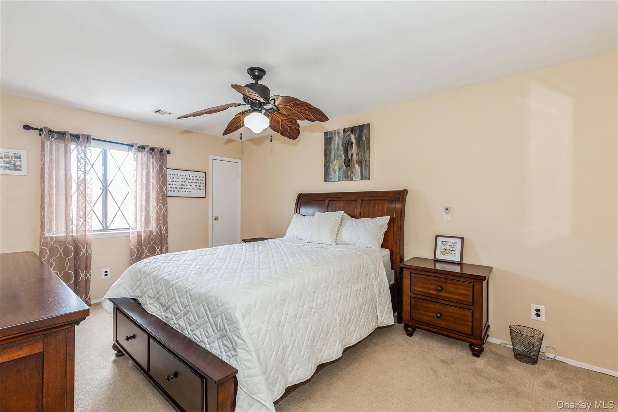 6 Cambridge Drive Property Photo 9