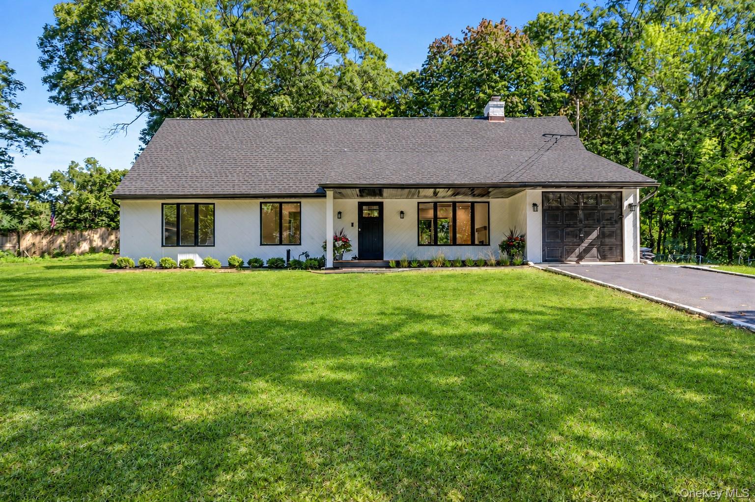 7 Berkshire Court Property Photo 1