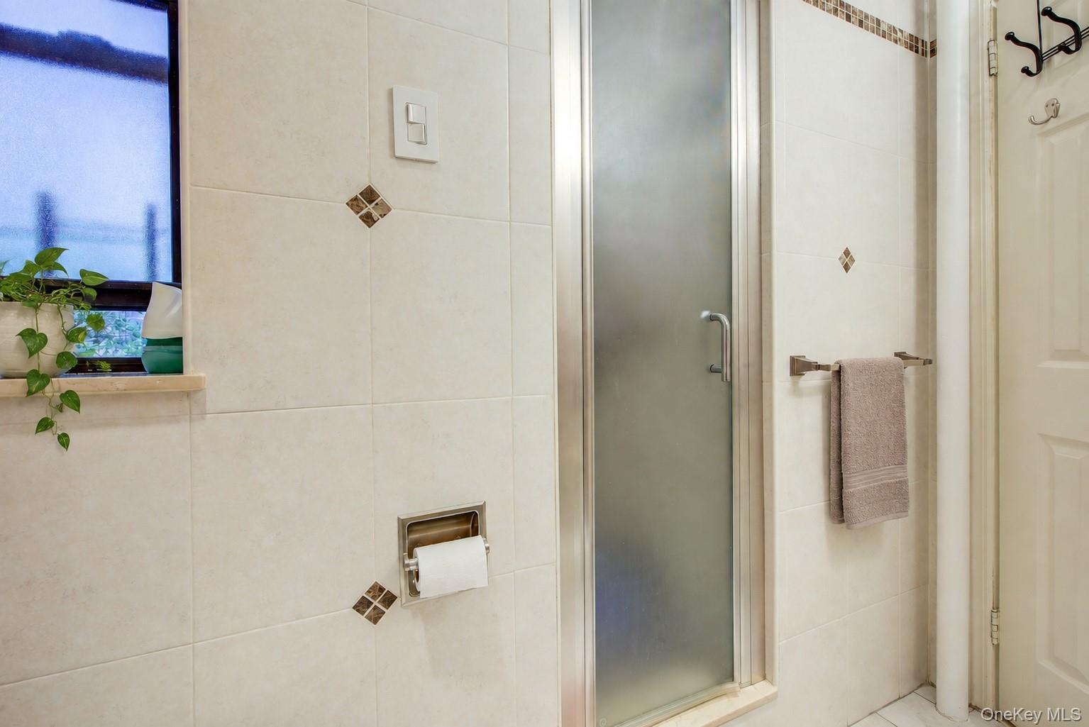 77-11 35th Avenue 1s Property Photo 17