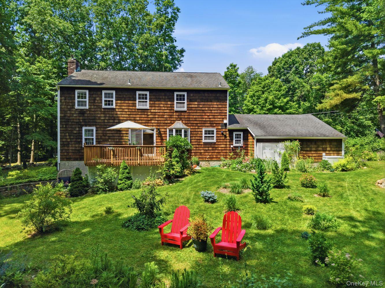 9 Cross Pond Road Property Photo 3