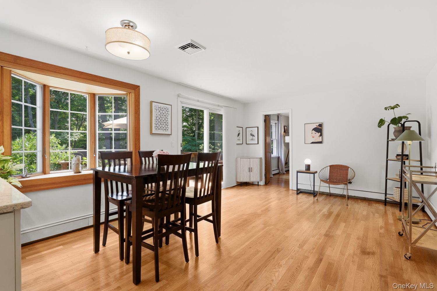 9 Cross Pond Road Property Photo 11