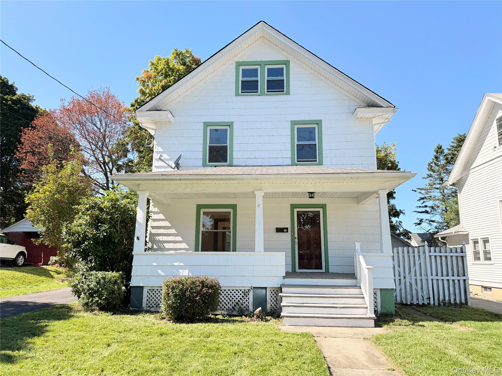 11 Gardner Avenue Property Photo 1