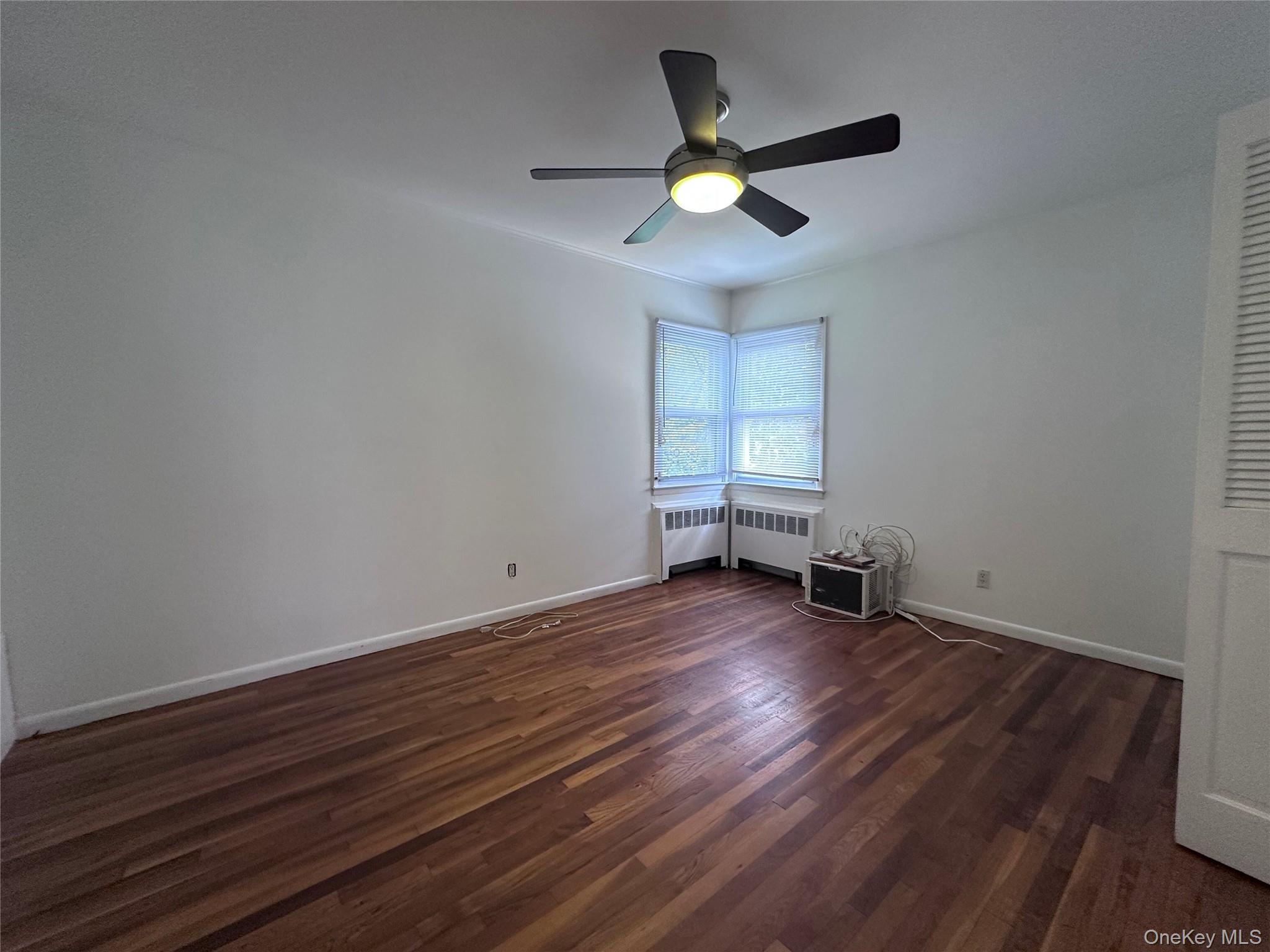 414 E Chester Street Property Photo 9