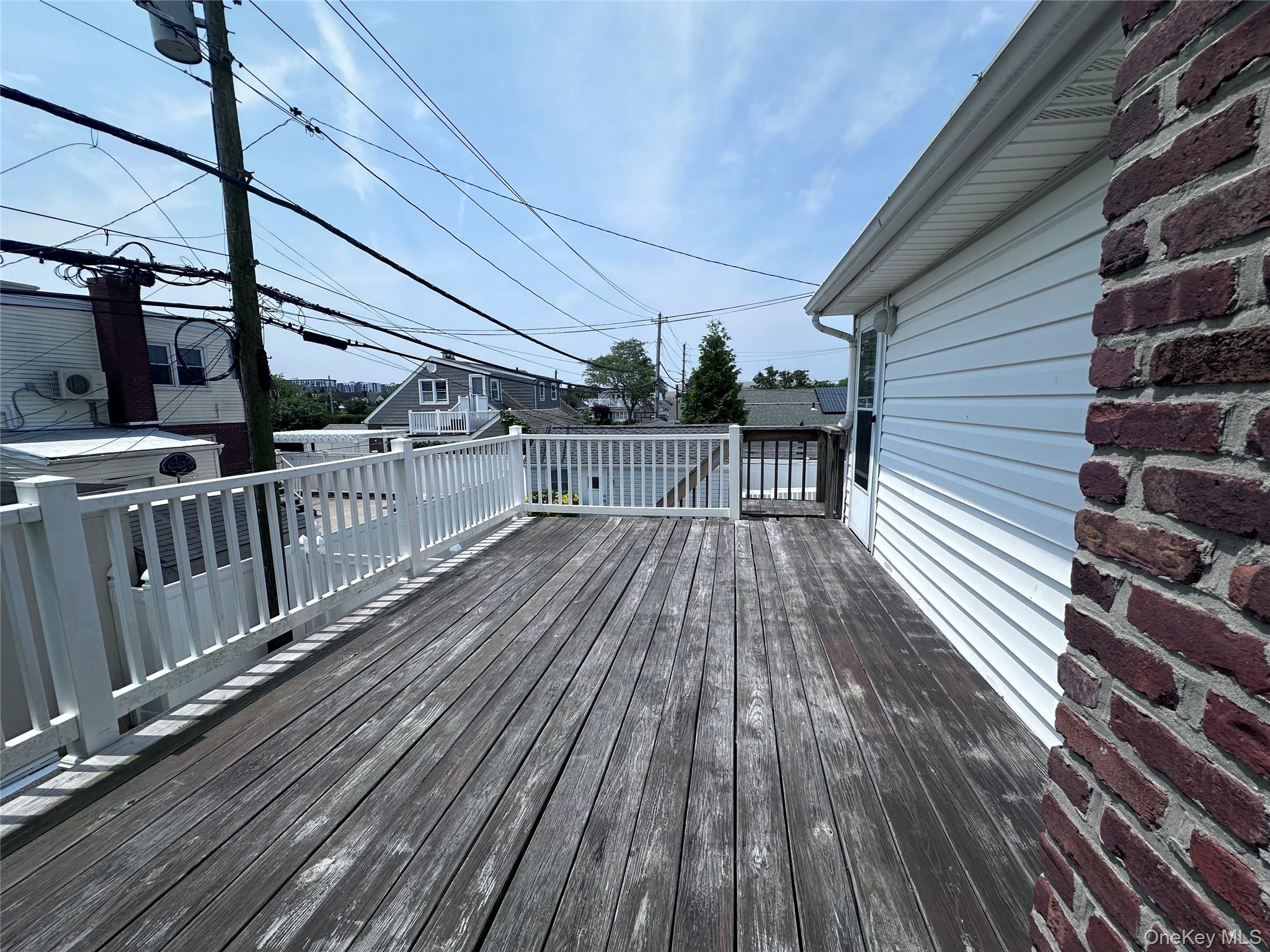 414 E Chester Street Property Photo 13