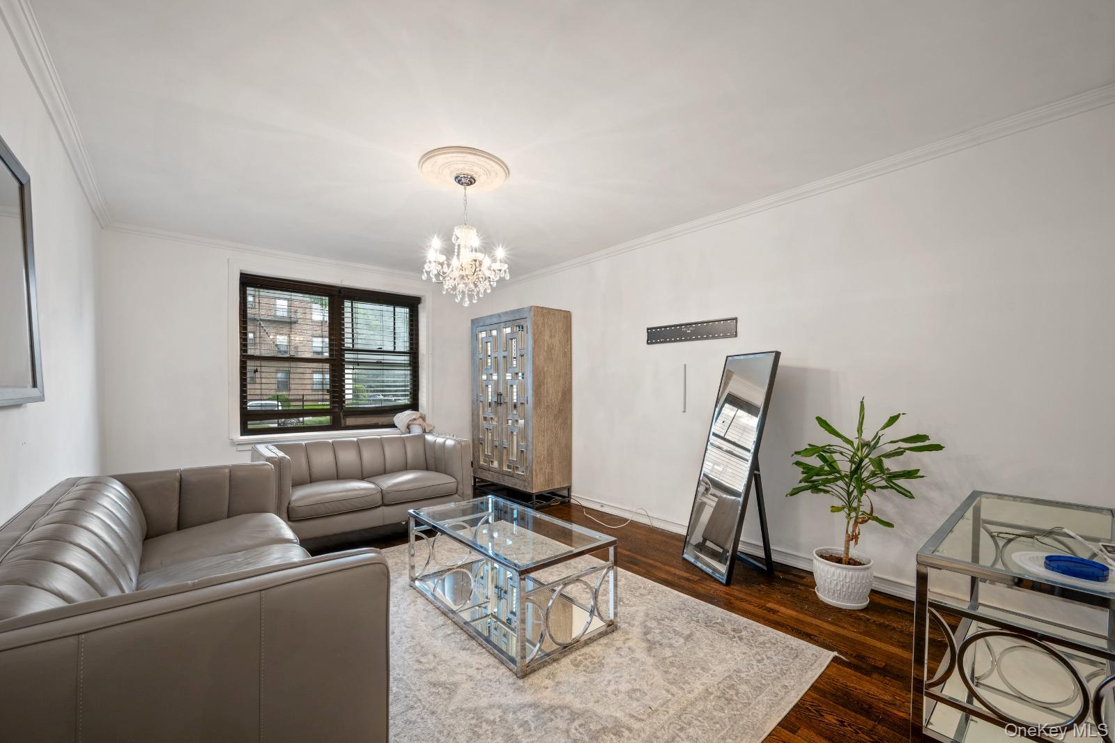 7607 Ditmars Boulevard 1c Property Photo 8