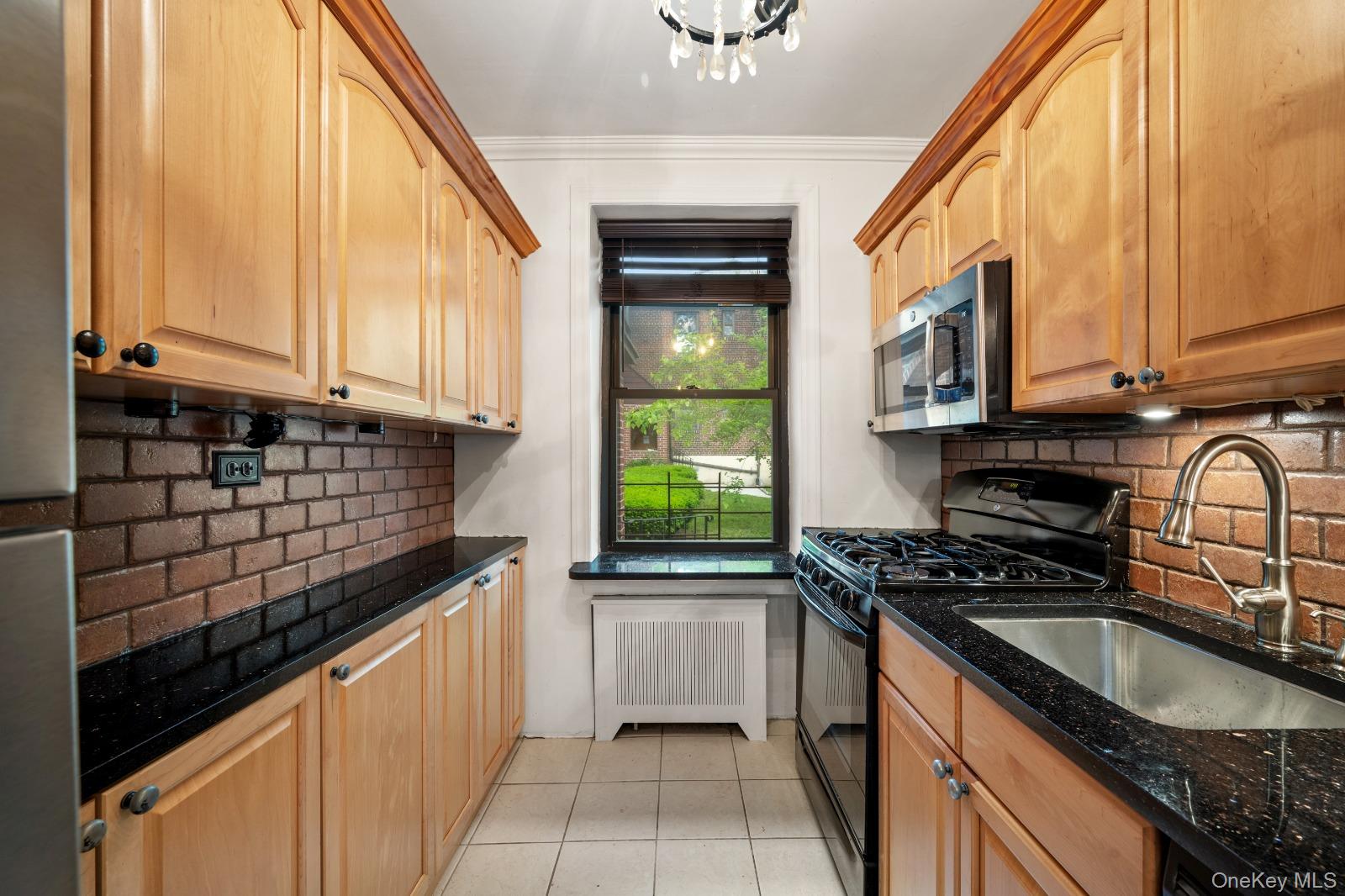 7607 Ditmars Boulevard 1c Property Photo 12