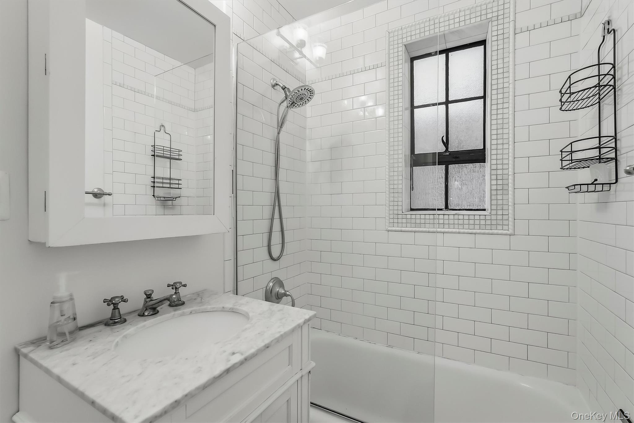 20 N North Broadway G230 Property Photo 24