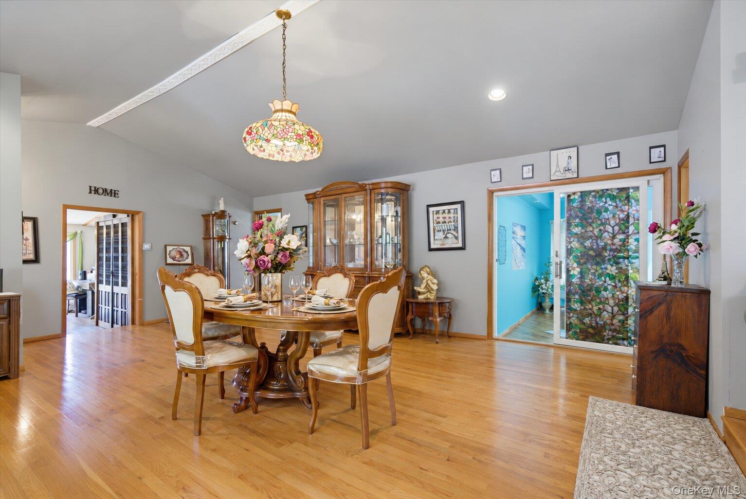 1758 Ulster Heights Road Property Photo 3