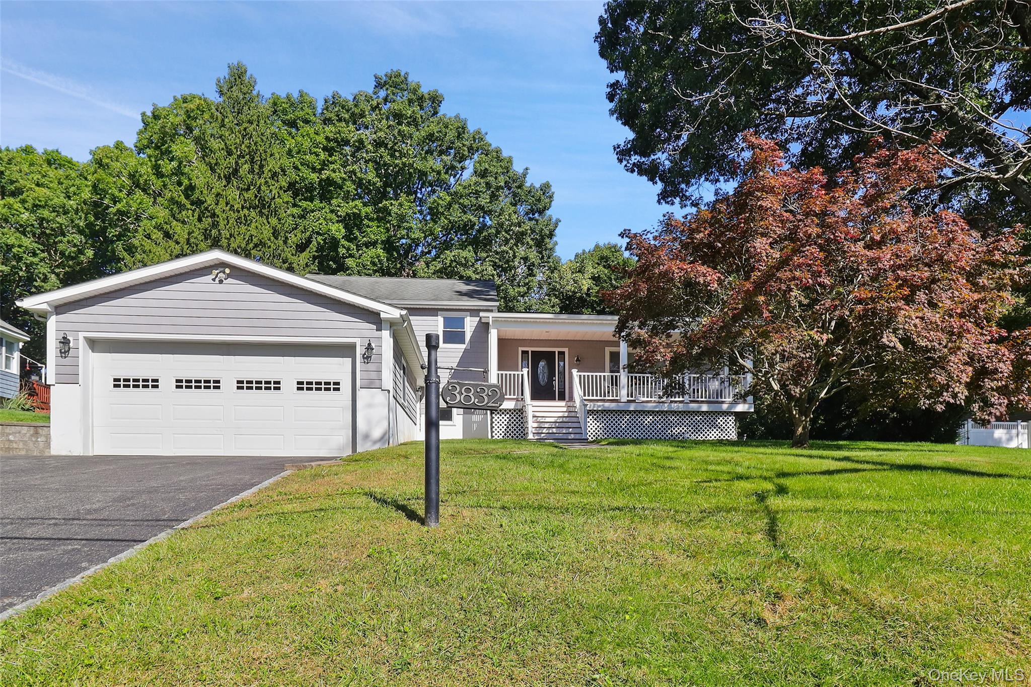 3832 Valleyview Street Property Photo 1