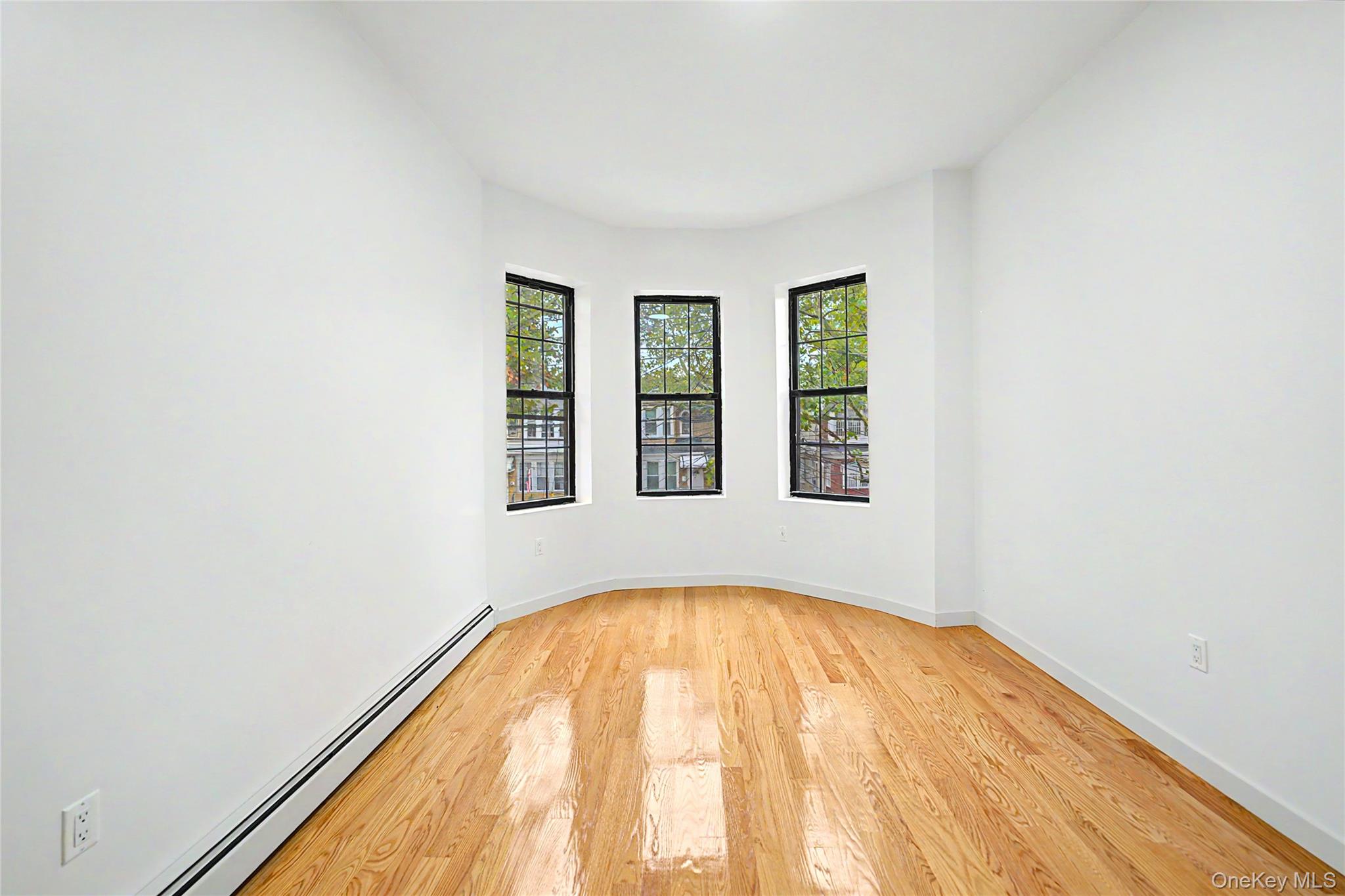8605 91st Avenue Property Photo 14