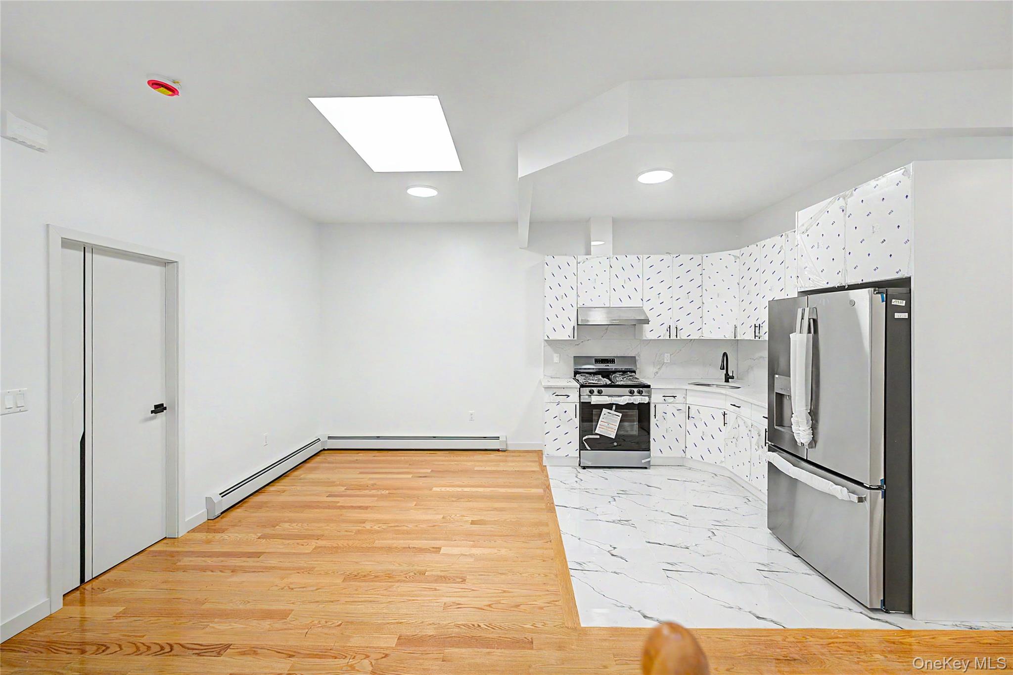 8605 91st Avenue Property Photo 17