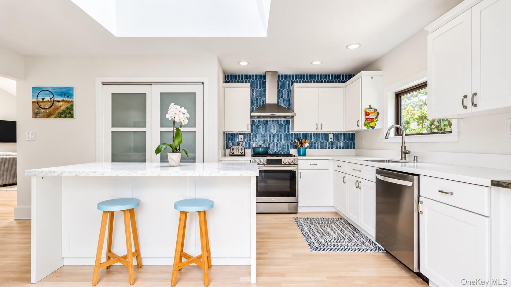 1050879 Property Photo 15