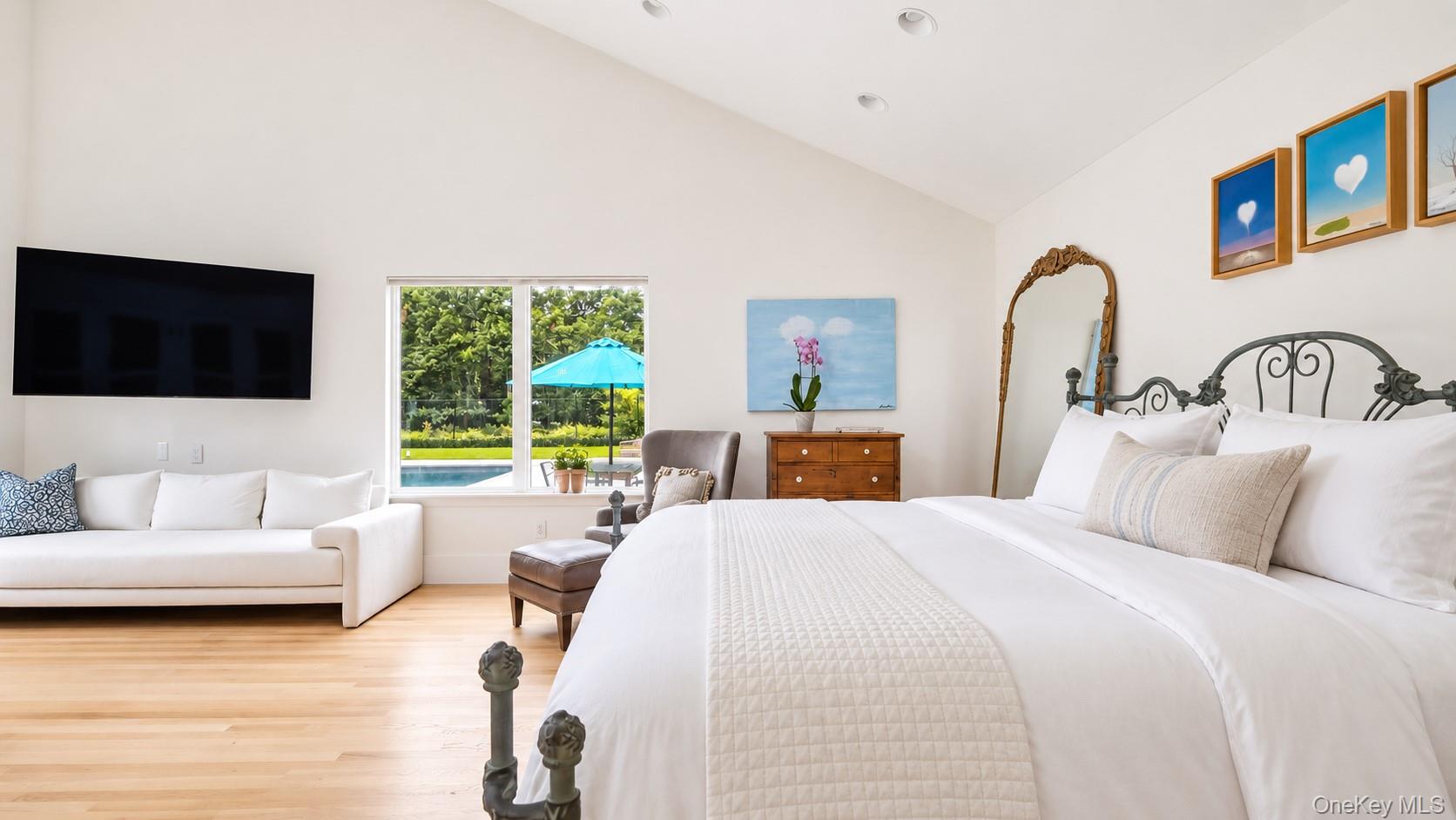 1050879 Property Photo 17