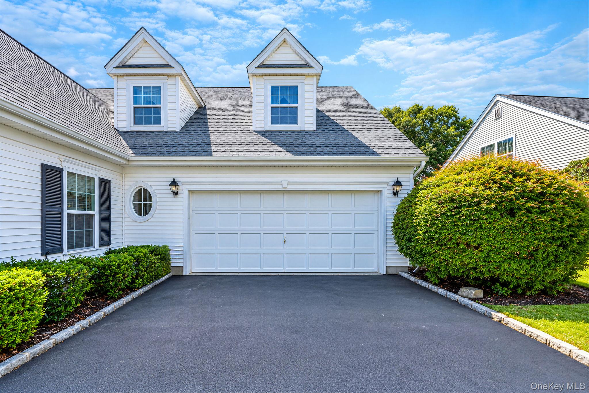 90 Golden Spruce Drive Property Photo 3