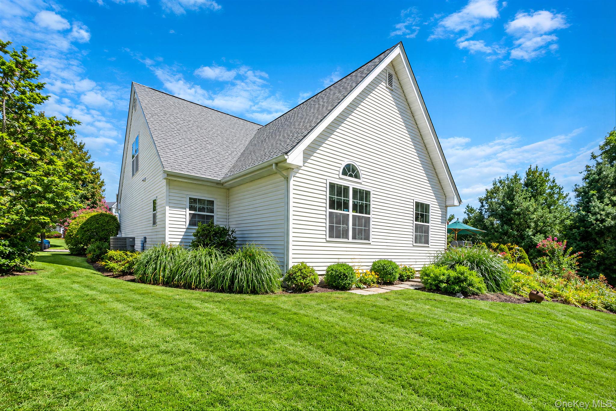 90 Golden Spruce Drive Property Photo 8