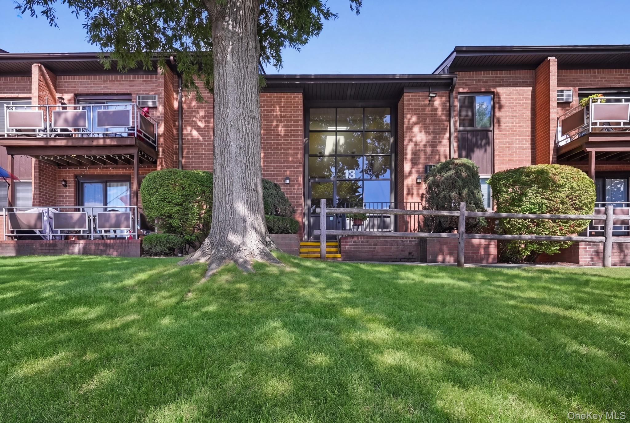 13 Brevoort Drive 2C Property Photo 1