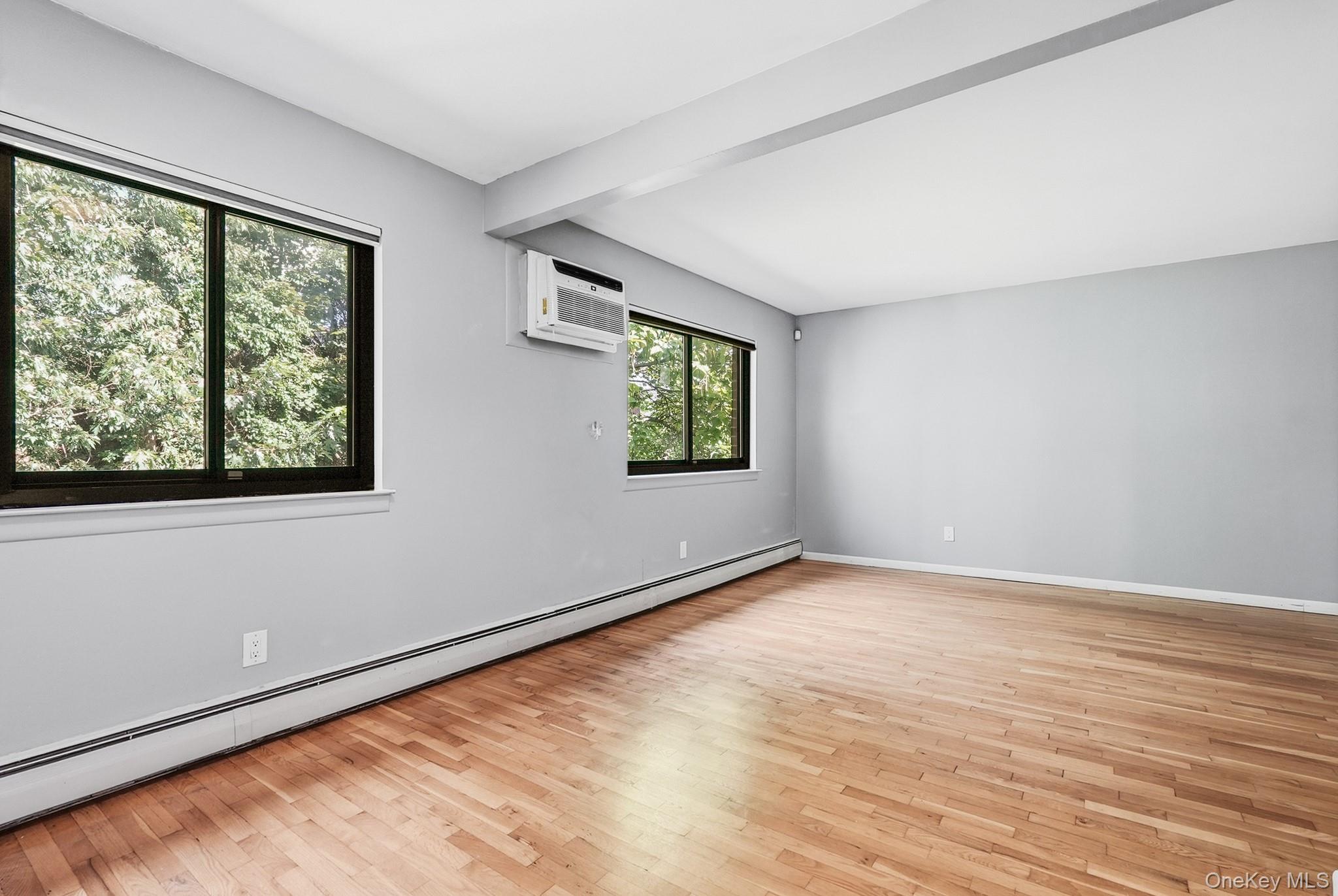 13 Brevoort Drive 2c Property Photo 10