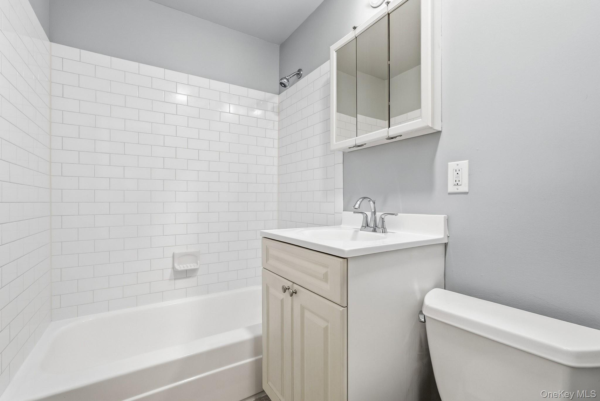 13 Brevoort Drive 2c Property Photo 11