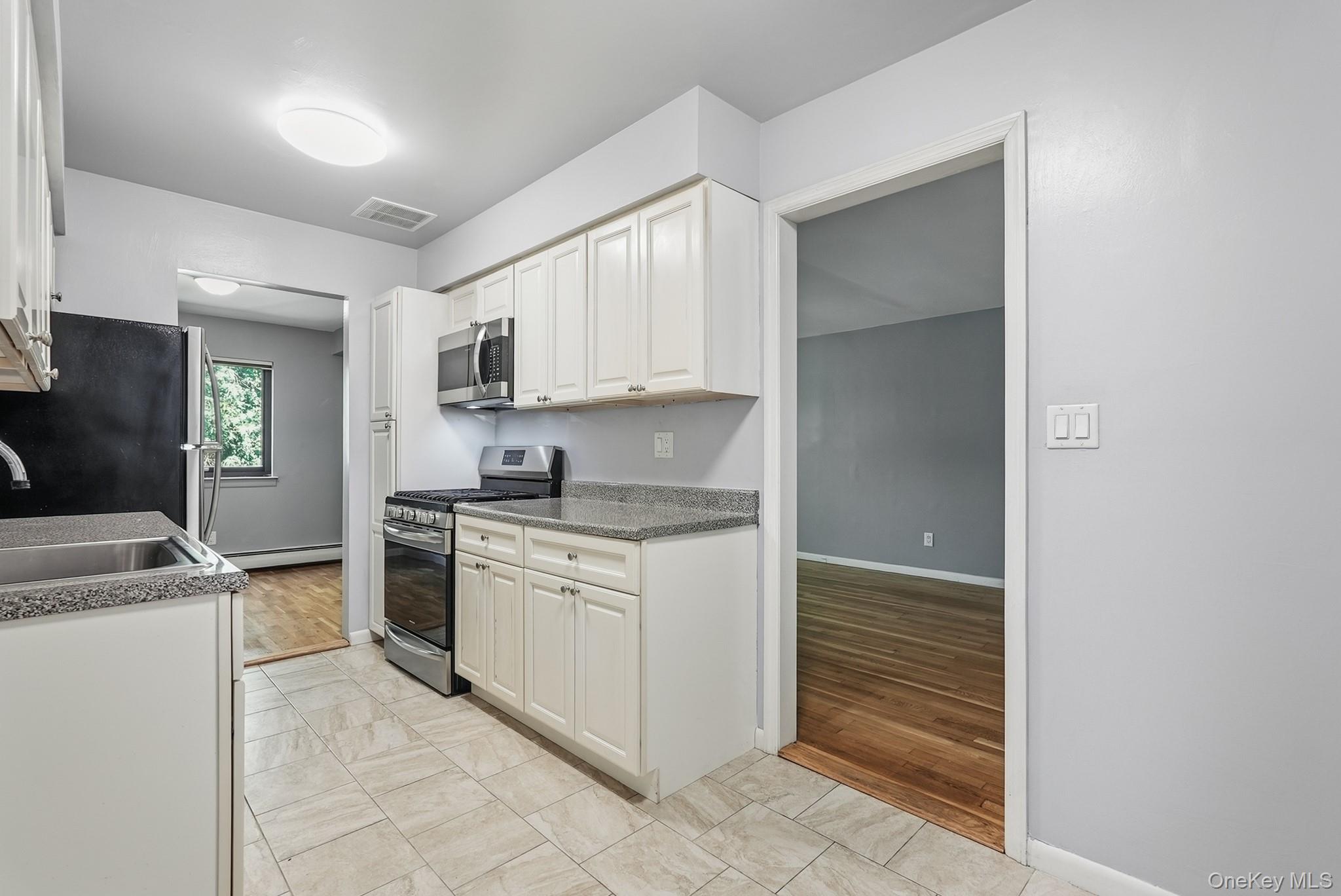 13 Brevoort Drive 2c Property Photo 19