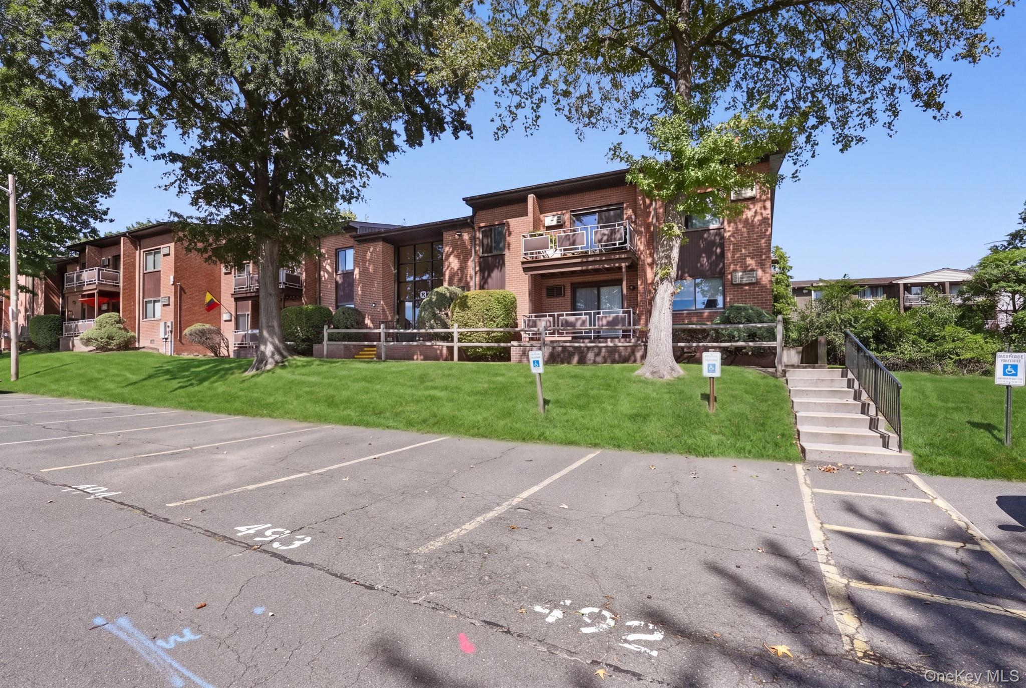 13 Brevoort Drive 2c Property Photo 29