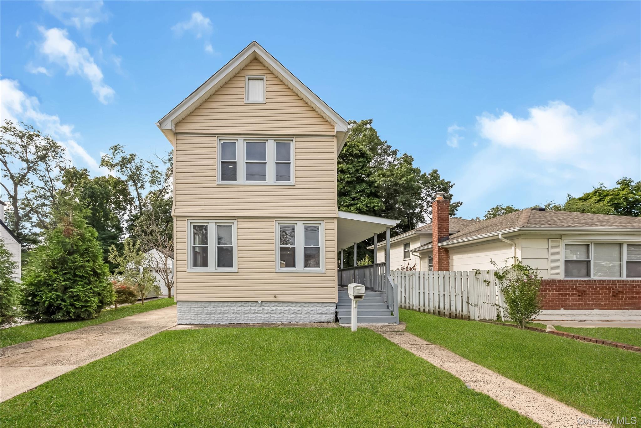 54 W Marshall Street Property Photo 1
