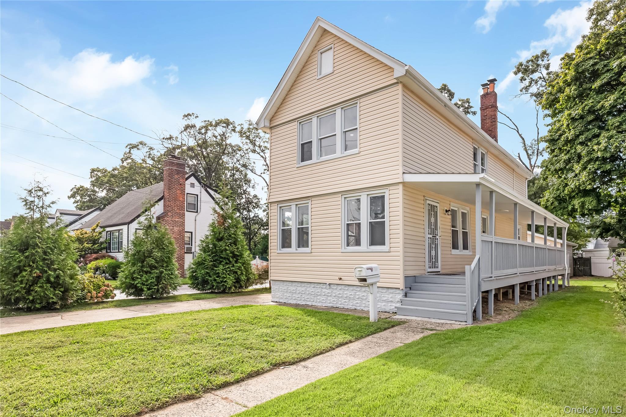 54 W Marshall Street Property Photo 3