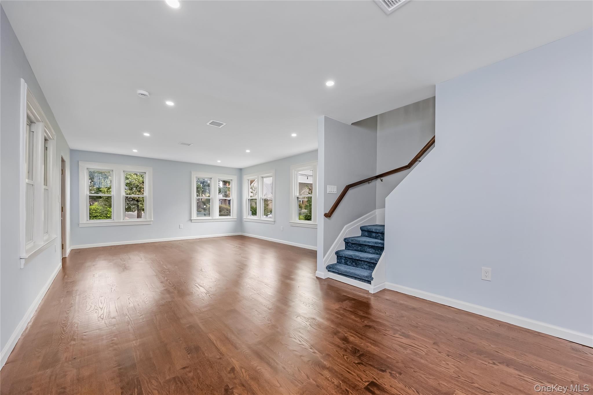 54 W Marshall Street Property Photo 7