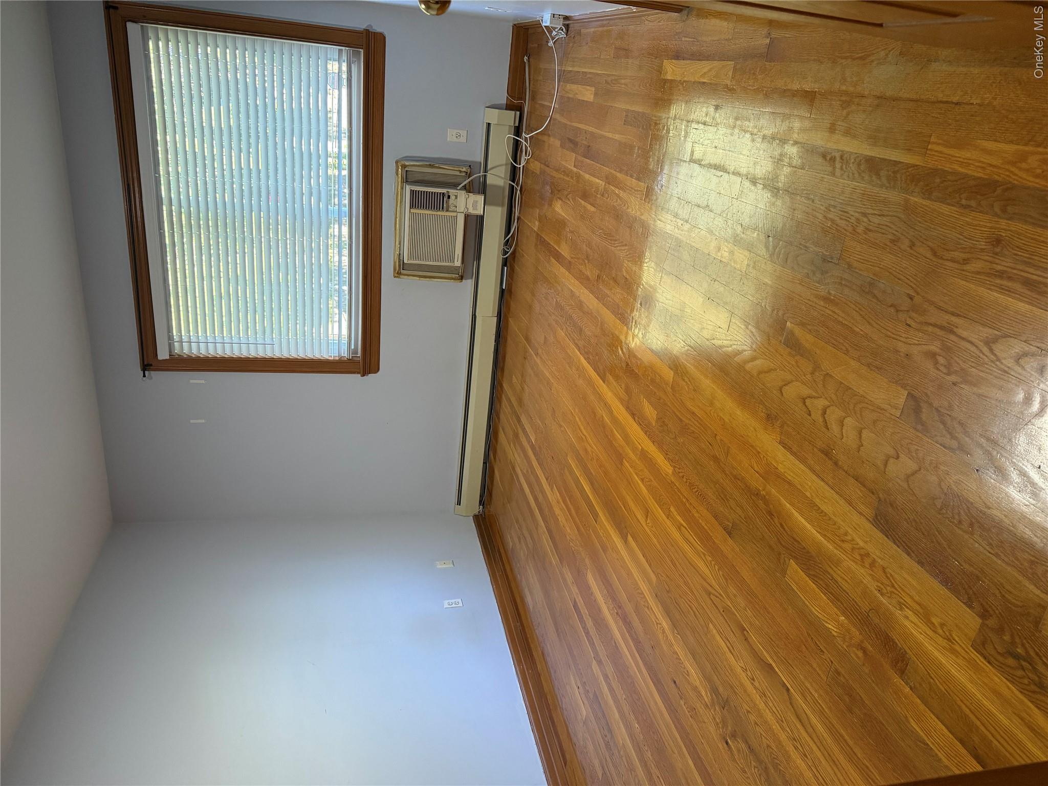 4131 219th Street 1 Fl Property Photo 7