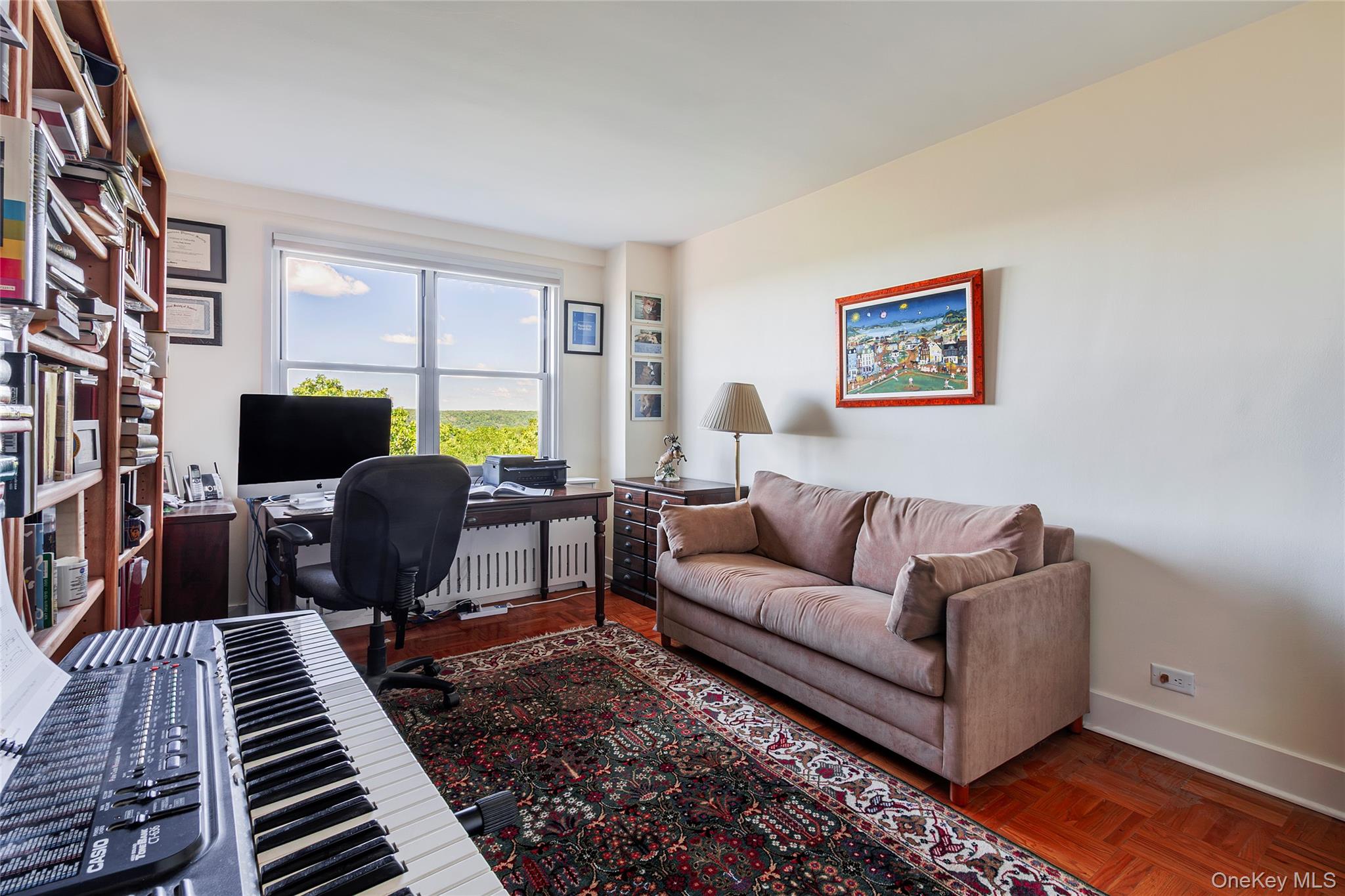 3935 Blackstone Avenue 8b Property Photo 8