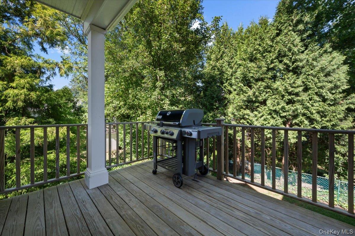 10 E Brookside Drive Property Photo 35