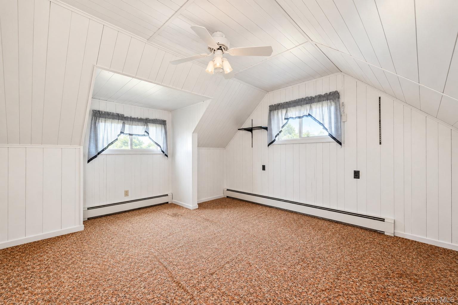 957 N Fulton Avenue Property Photo 14