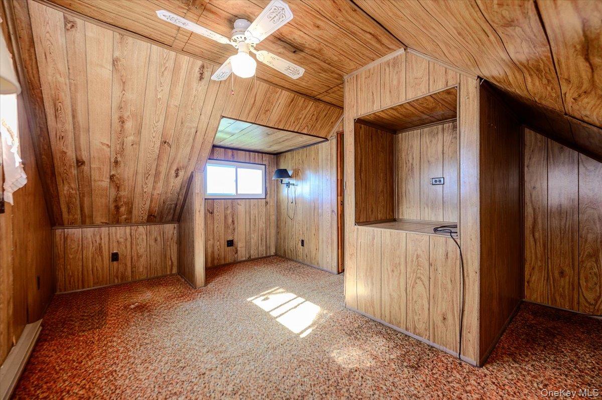 957 N Fulton Avenue Property Photo 15